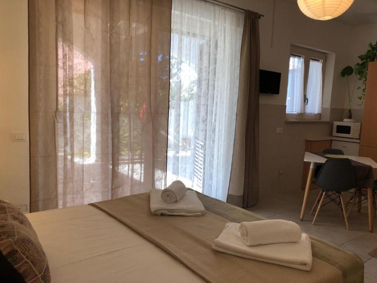 Odegos Mono & Trilo Bed & Breakfast Torre dell'Orso Eksteriør bilde