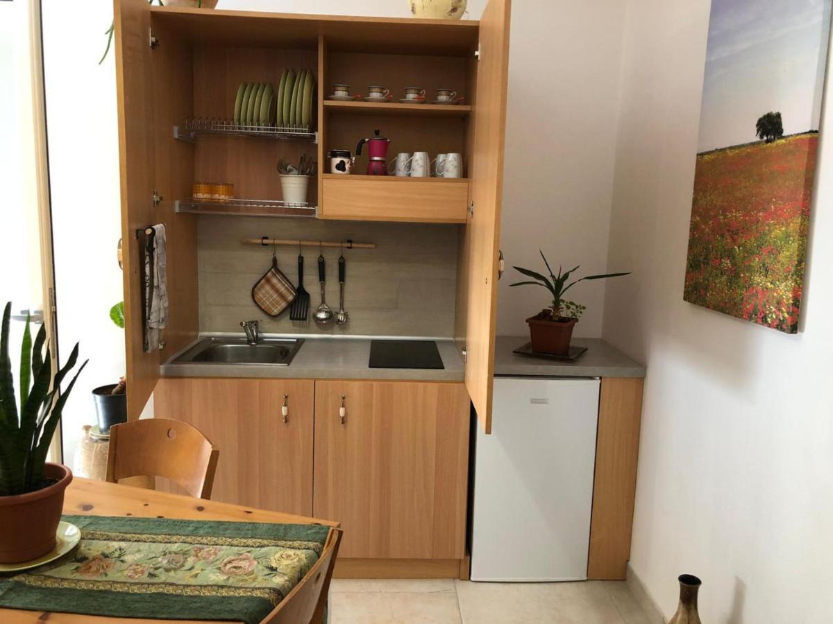 Odegos Mono & Trilo Bed & Breakfast Torre dell'Orso Eksteriør bilde
